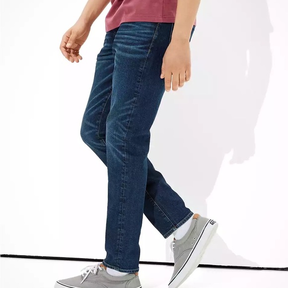Are Mens Skinny Jeans, 30”w x 30” inseam - Picture 4 of 9